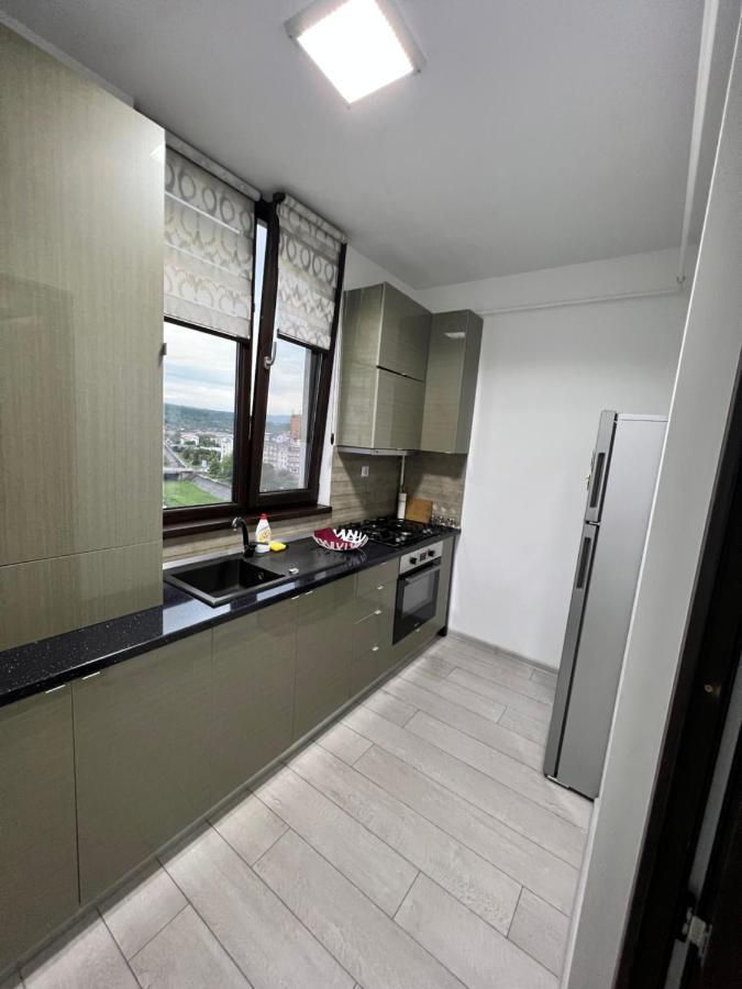 The Bliss Apartment Râmnicu Vâlcea Exterior foto