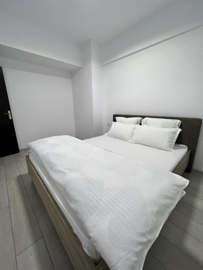 The Bliss Apartment Râmnicu Vâlcea Exterior foto
